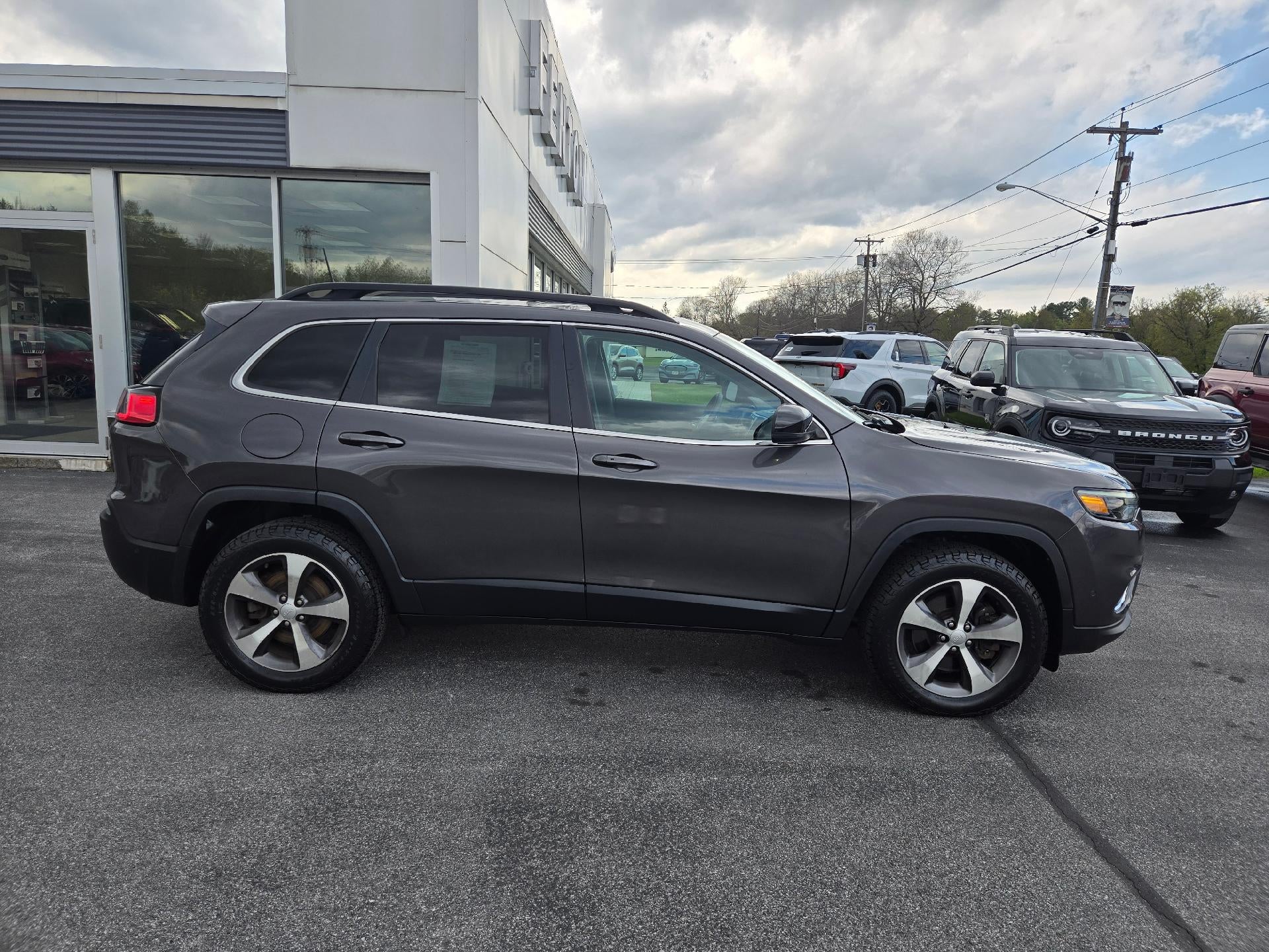 2022 Jeep Cherokee Limited 4x4