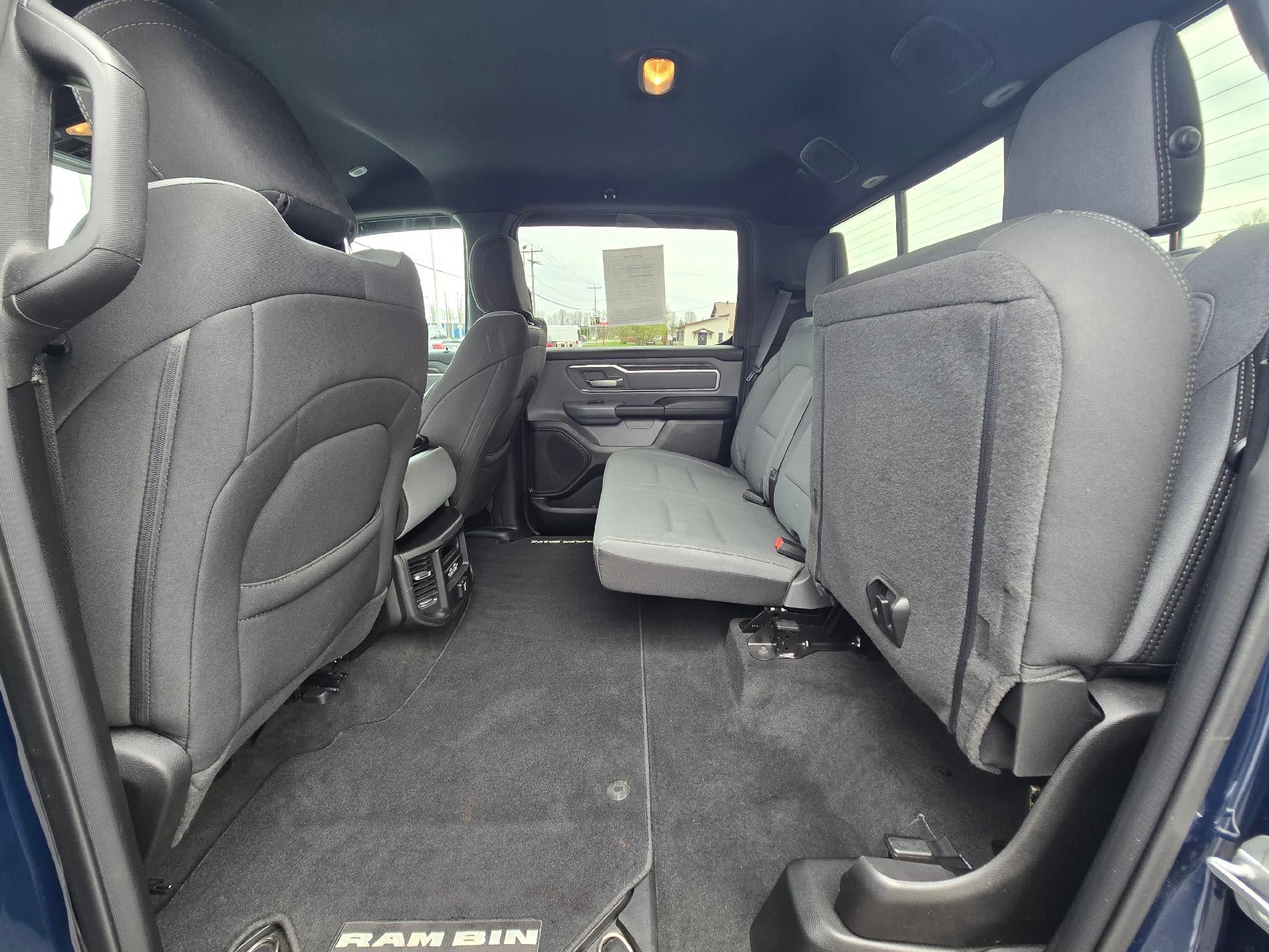 2021 RAM 1500 Big Horn 4x4 Crew Cab 5'7" Box