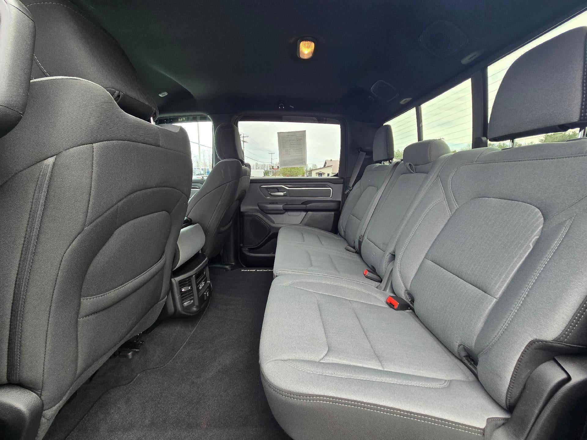 2021 RAM 1500 Big Horn 4x4 Crew Cab 5'7" Box