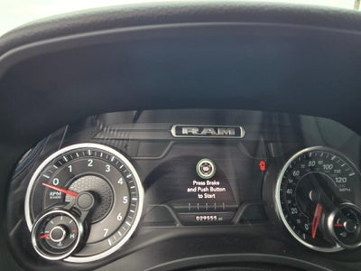 2021 RAM 1500 Big Horn 4x4 Crew Cab 5'7" Box