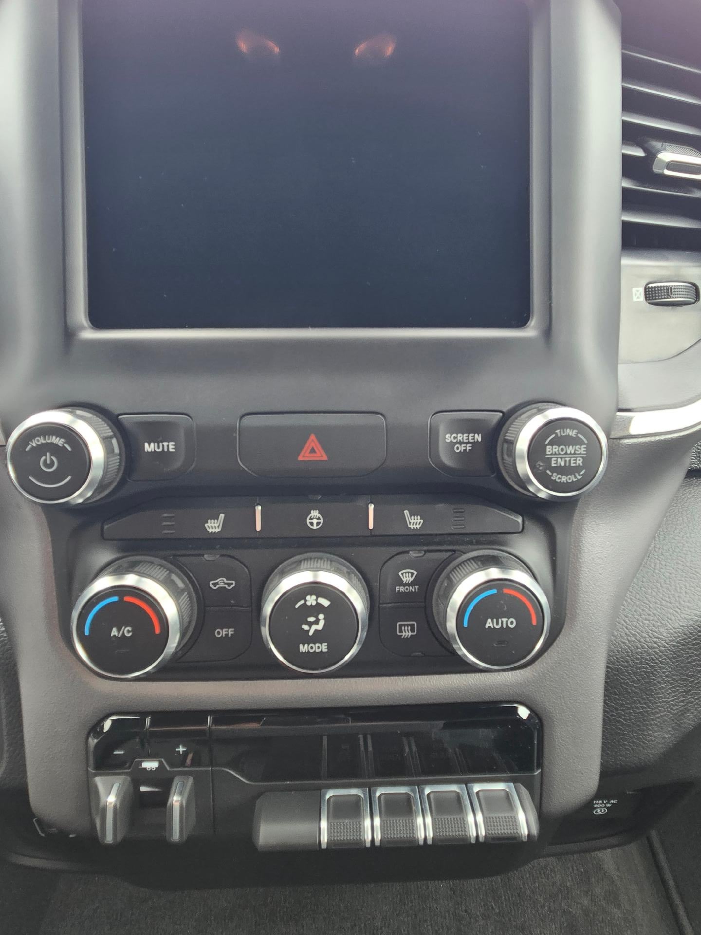 2021 RAM 1500 Big Horn 4x4 Crew Cab 5'7" Box
