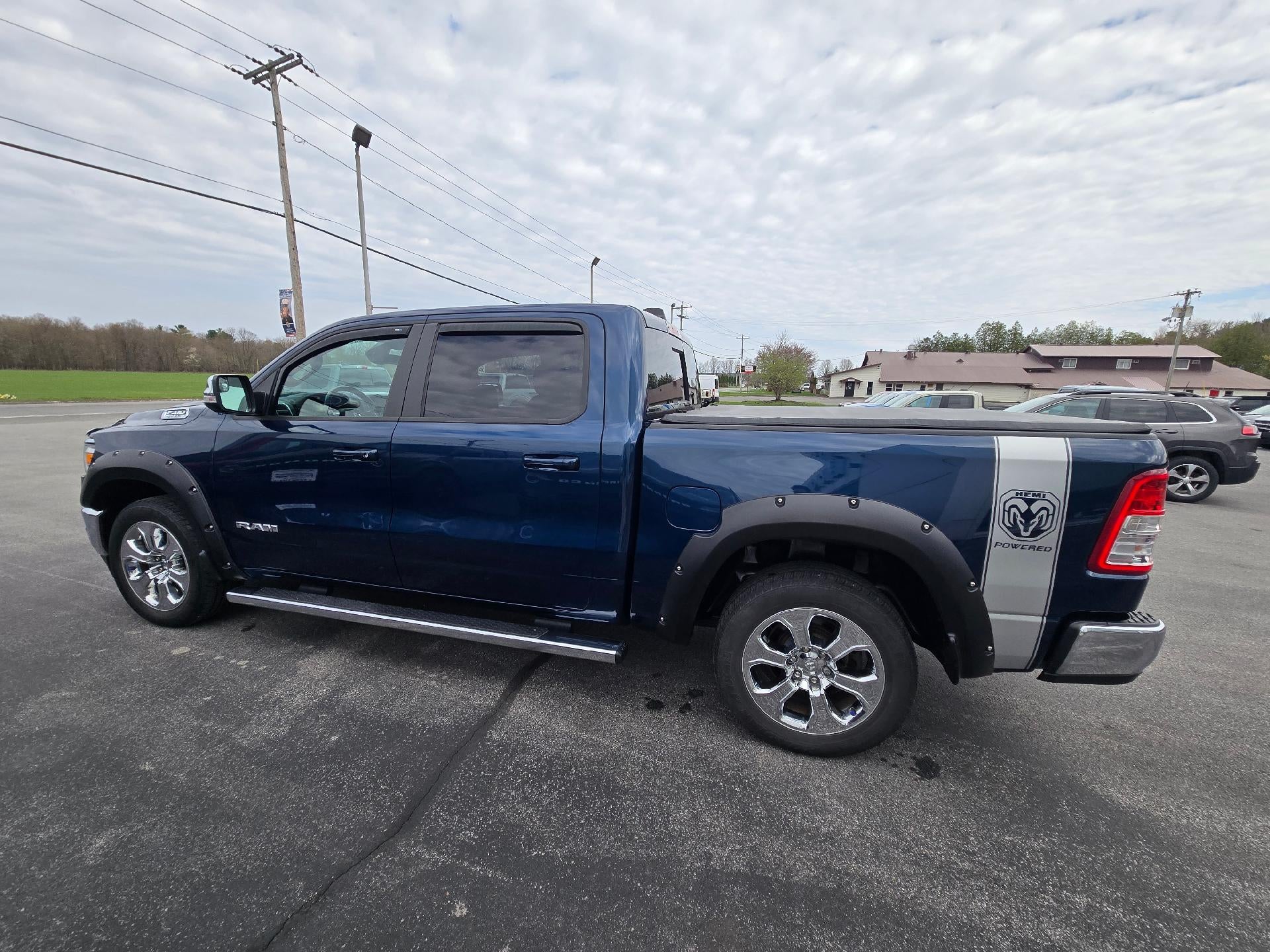 2021 RAM 1500 Big Horn 4x4 Crew Cab 5'7" Box