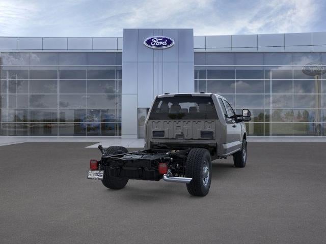 2026 Ford Super Duty F-350 SRW XL 4WD SuperCab 168" WB 60" CA
