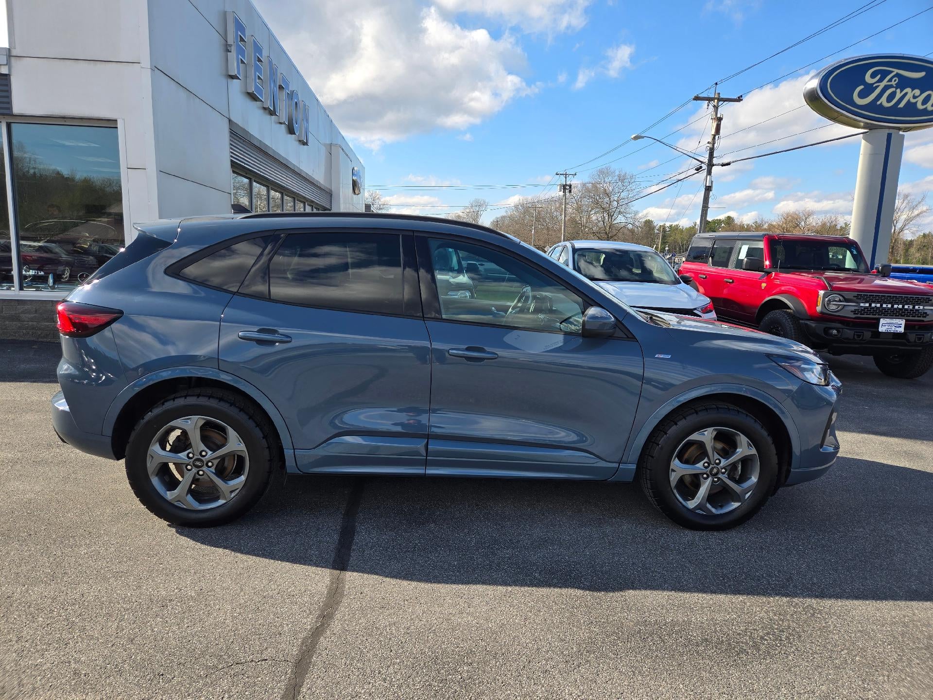 2023 Ford Escape ST-Line Select AWD