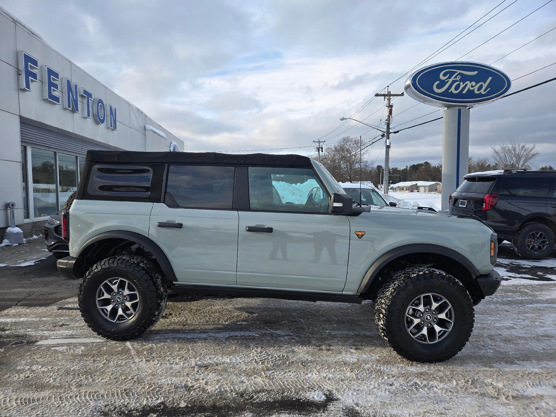 2021 Ford Bronco Base 4 Door Advanced 4x4
