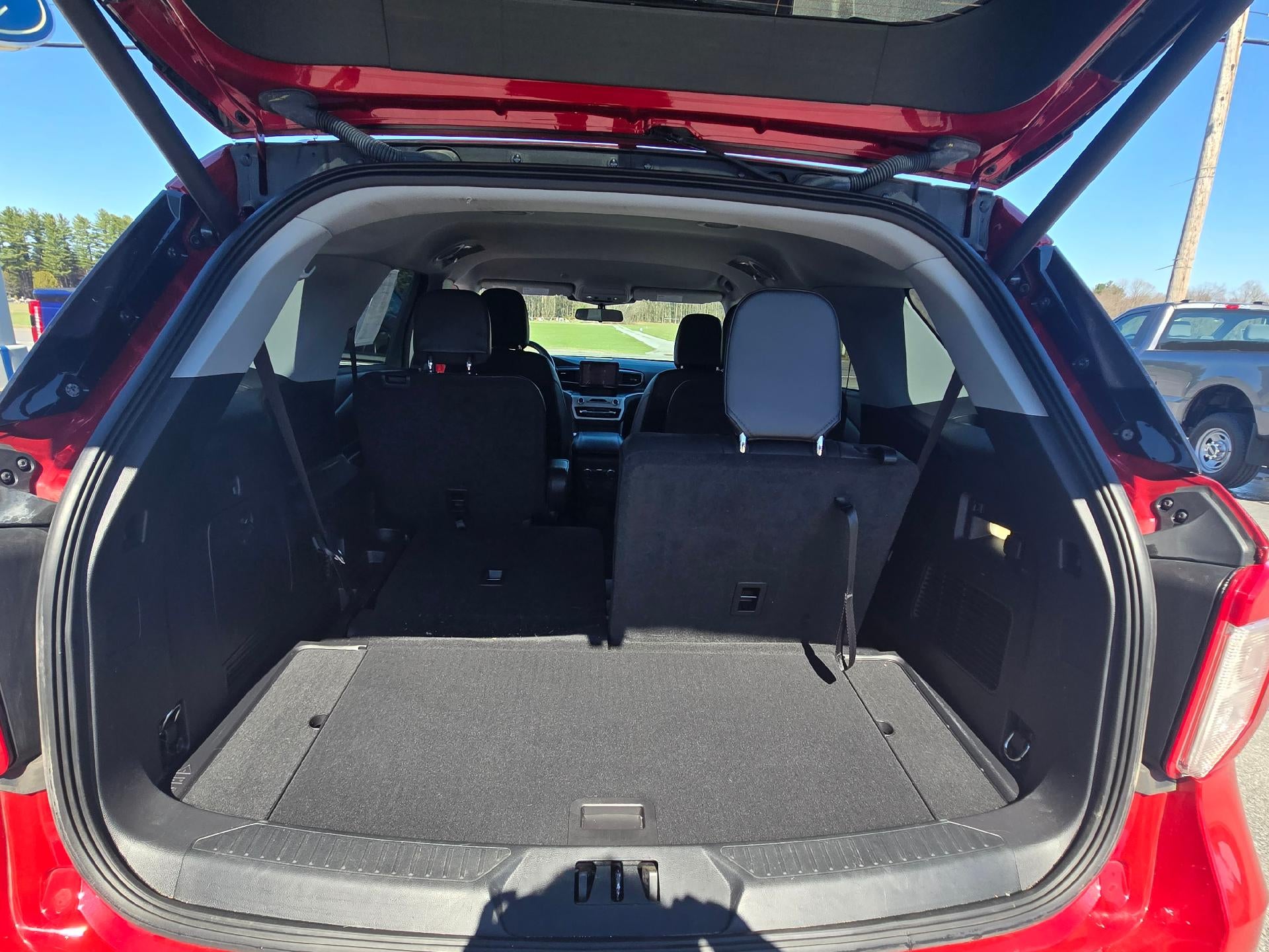 2022 Ford Explorer XLT 4WD