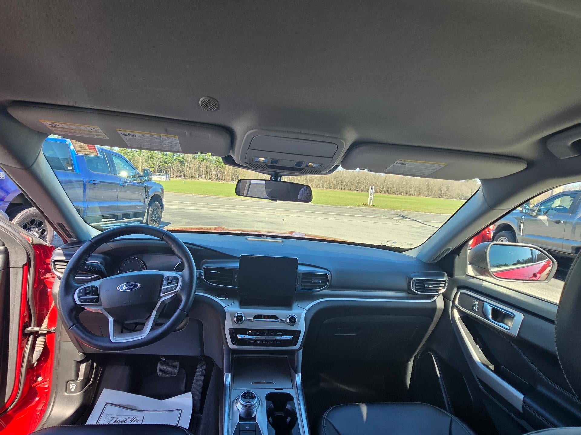 2022 Ford Explorer XLT 4WD