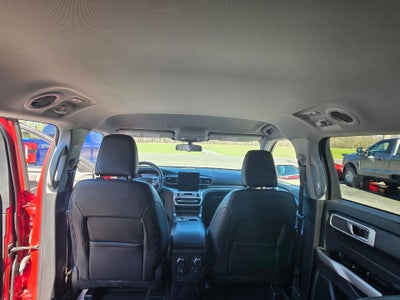 2022 Ford Explorer XLT 4WD