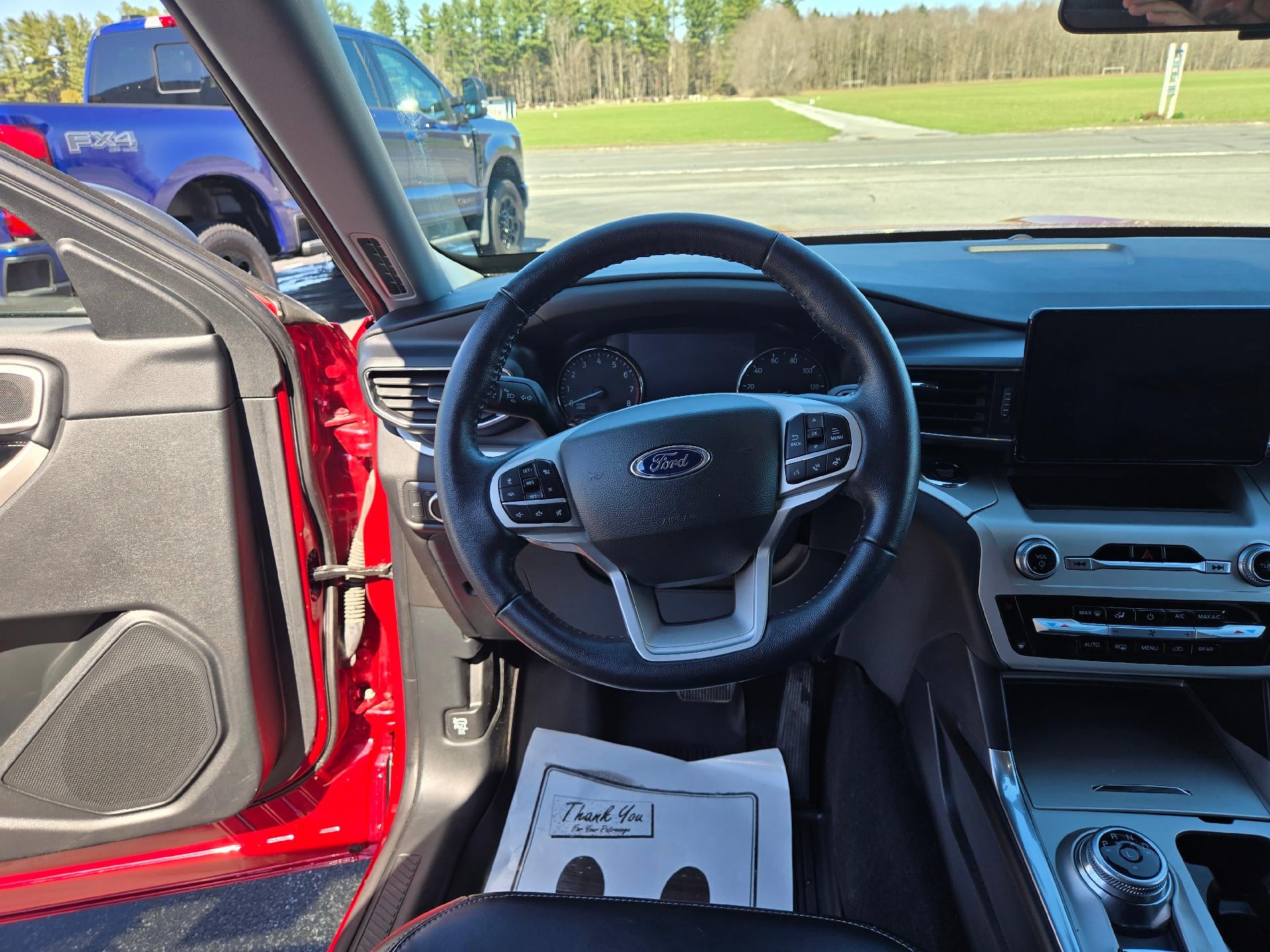2022 Ford Explorer XLT 4WD