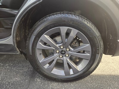 2023 Ford Explorer XLT 4WD
