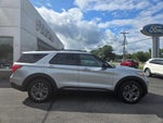 2023 Ford Explorer XLT 4WD