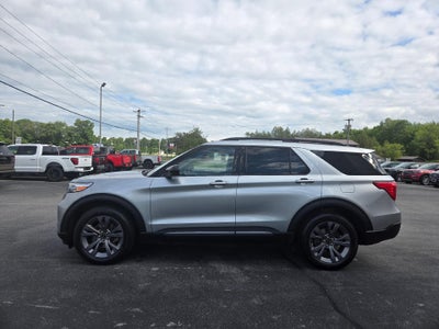 2023 Ford Explorer XLT 4WD