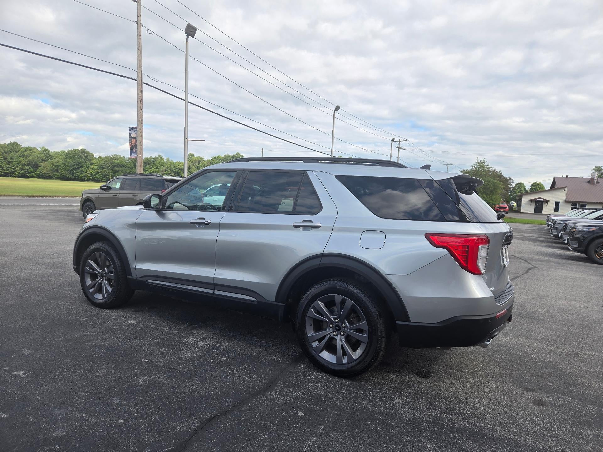 2023 Ford Explorer XLT 4WD