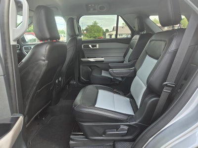 2023 Ford Explorer XLT 4WD