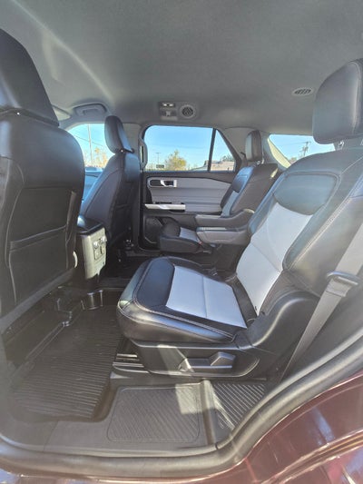 2023 Ford Explorer XLT 4WD