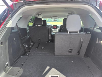 2023 Ford Explorer XLT 4WD