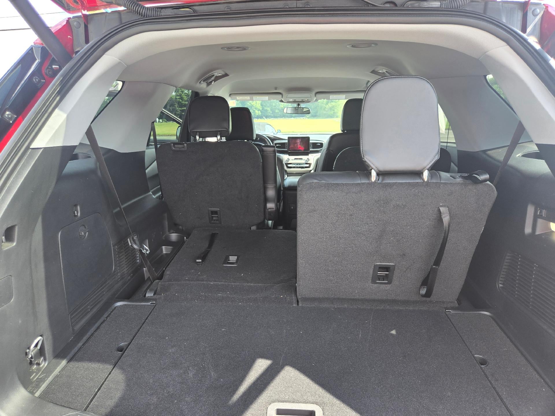 2023 Ford Explorer XLT 4WD