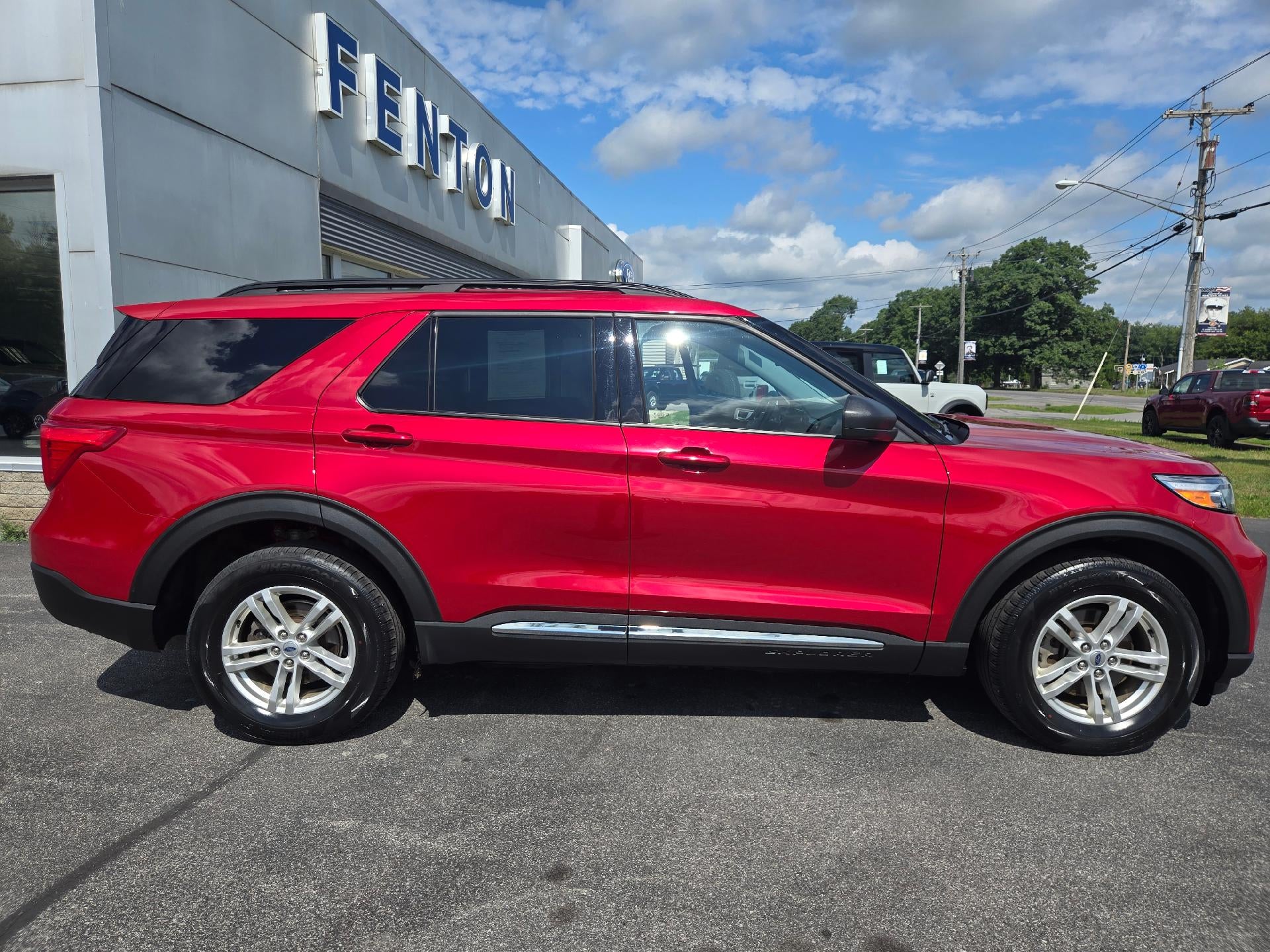 2023 Ford Explorer XLT 4WD