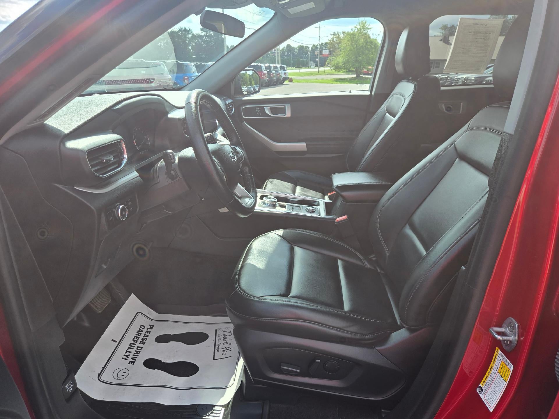 2023 Ford Explorer XLT 4WD