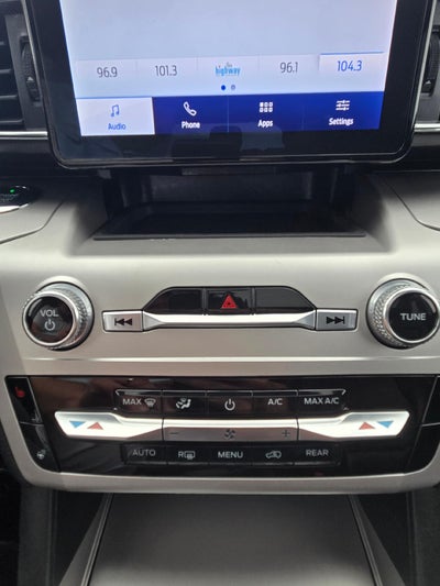 2021 Ford Explorer XLT 4WD