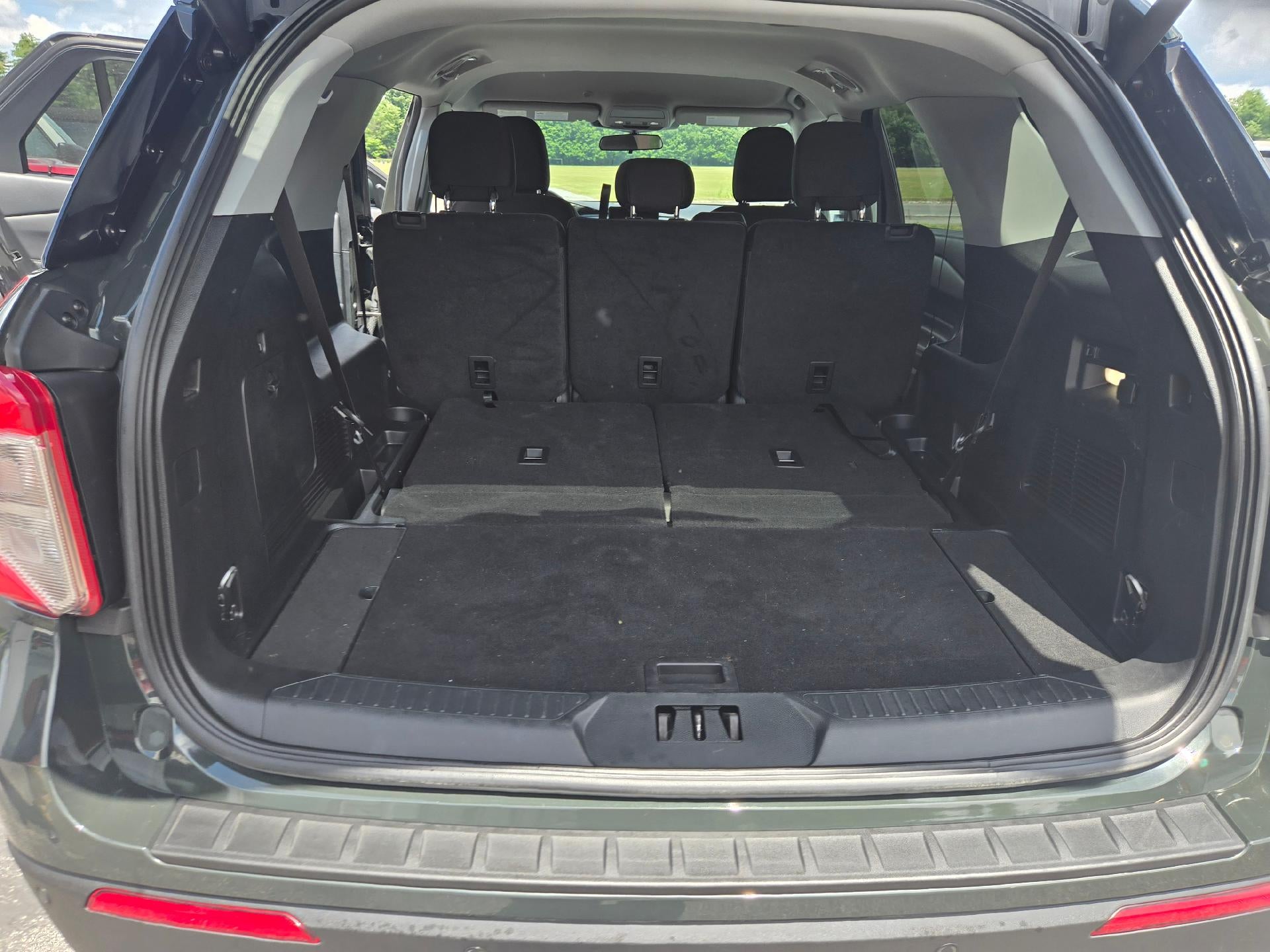 2023 Ford Explorer XLT 4WD