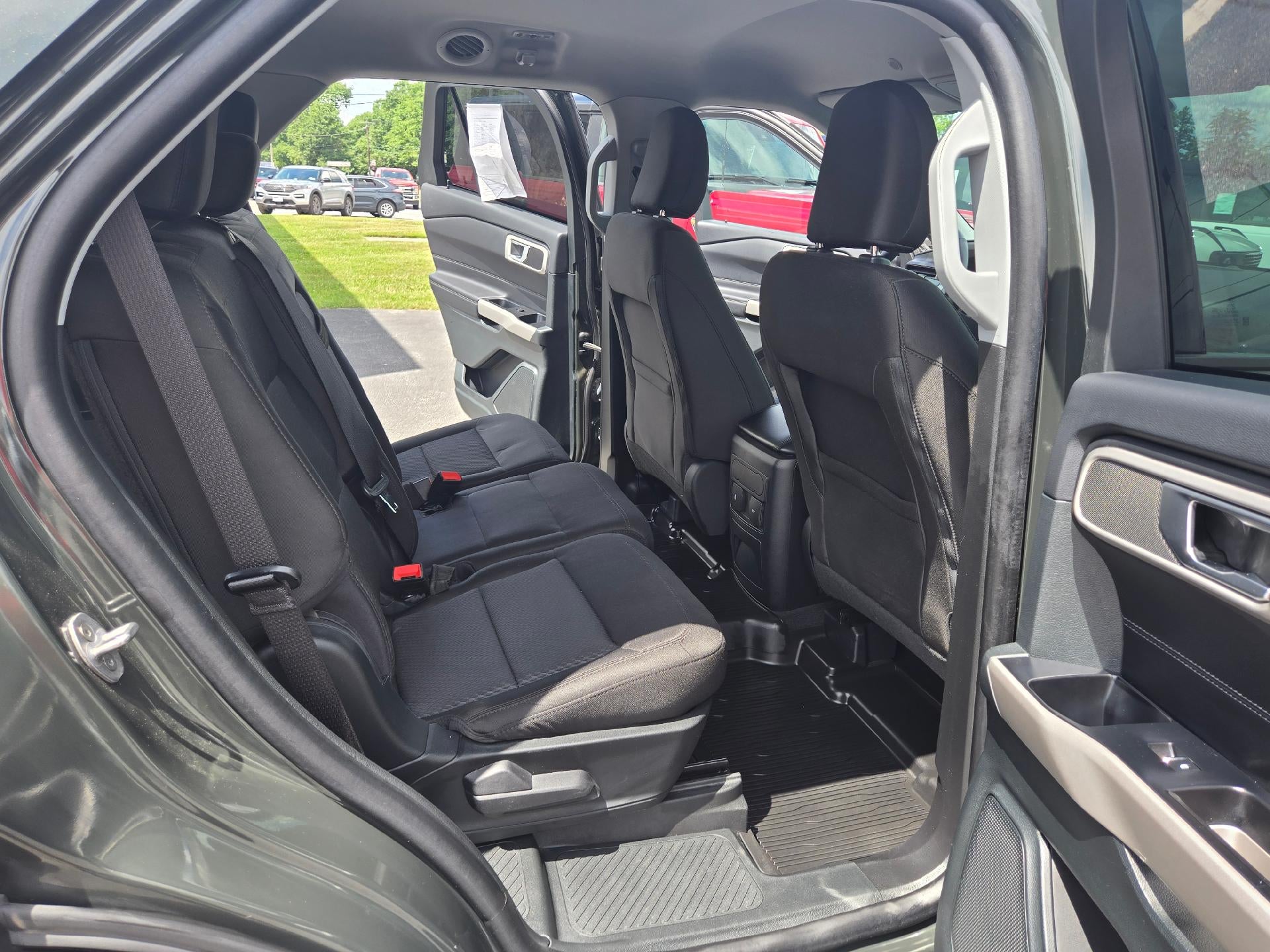 2023 Ford Explorer XLT 4WD
