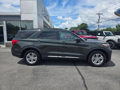 2023 Ford Explorer XLT 4WD