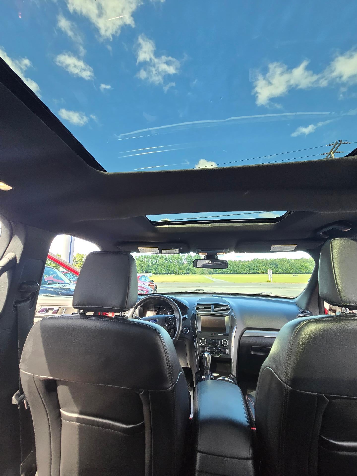 2022 Ford Explorer ST-Line 4WD