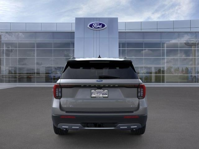 2026 Ford Explorer Active w/100A Pkg 4WD