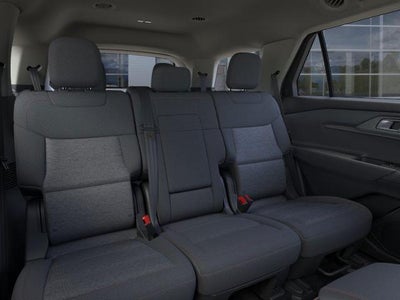 2026 Ford Explorer Active w/100A Pkg 4WD