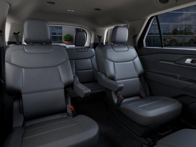 2027 Ford Explorer Active w/200A Pkg 4WD