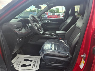 2025 Ford Explorer ST-Line 4WD