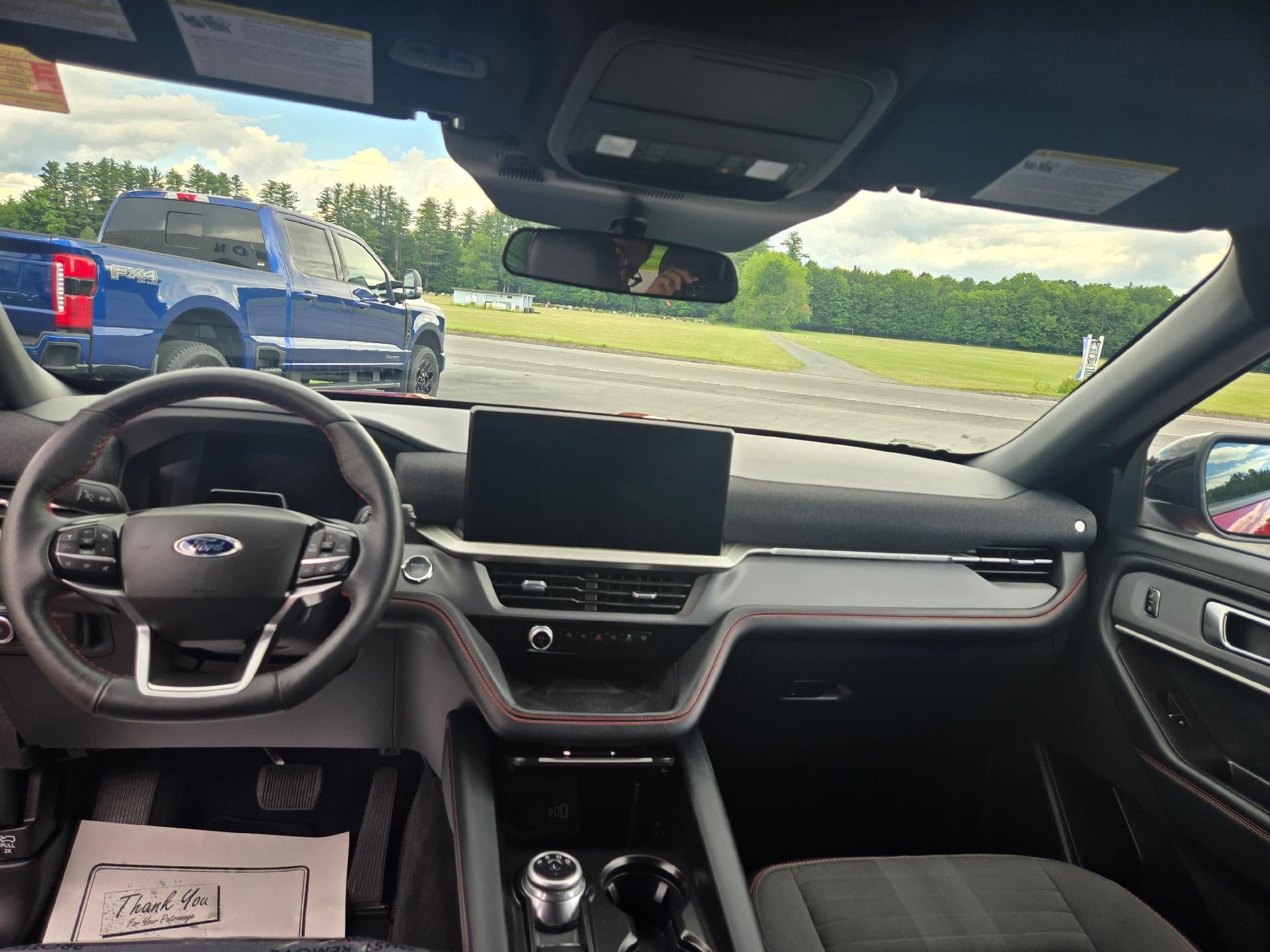 2025 Ford Explorer ST-Line 4WD