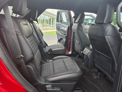 2025 Ford Explorer ST-Line 4WD