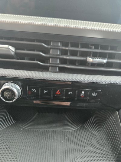 2025 Ford Explorer ST-Line 4WD