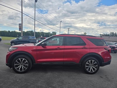 2025 Ford Explorer ST-Line 4WD