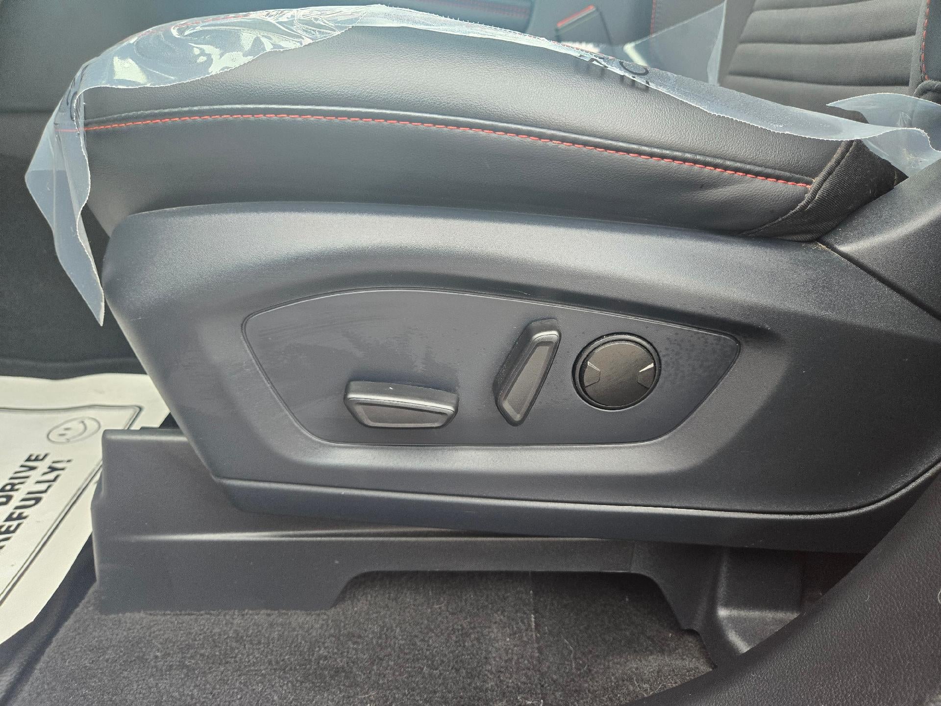 2025 Ford Explorer ST-Line 4WD