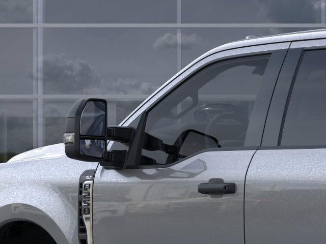 2026 Ford Super Duty F-250 SRW XL 4WD Crew Cab 6.75' Box