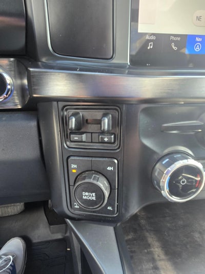 2023 Ford Super Duty F-250 SRW Lariat 4WD Crew Cab Diesel