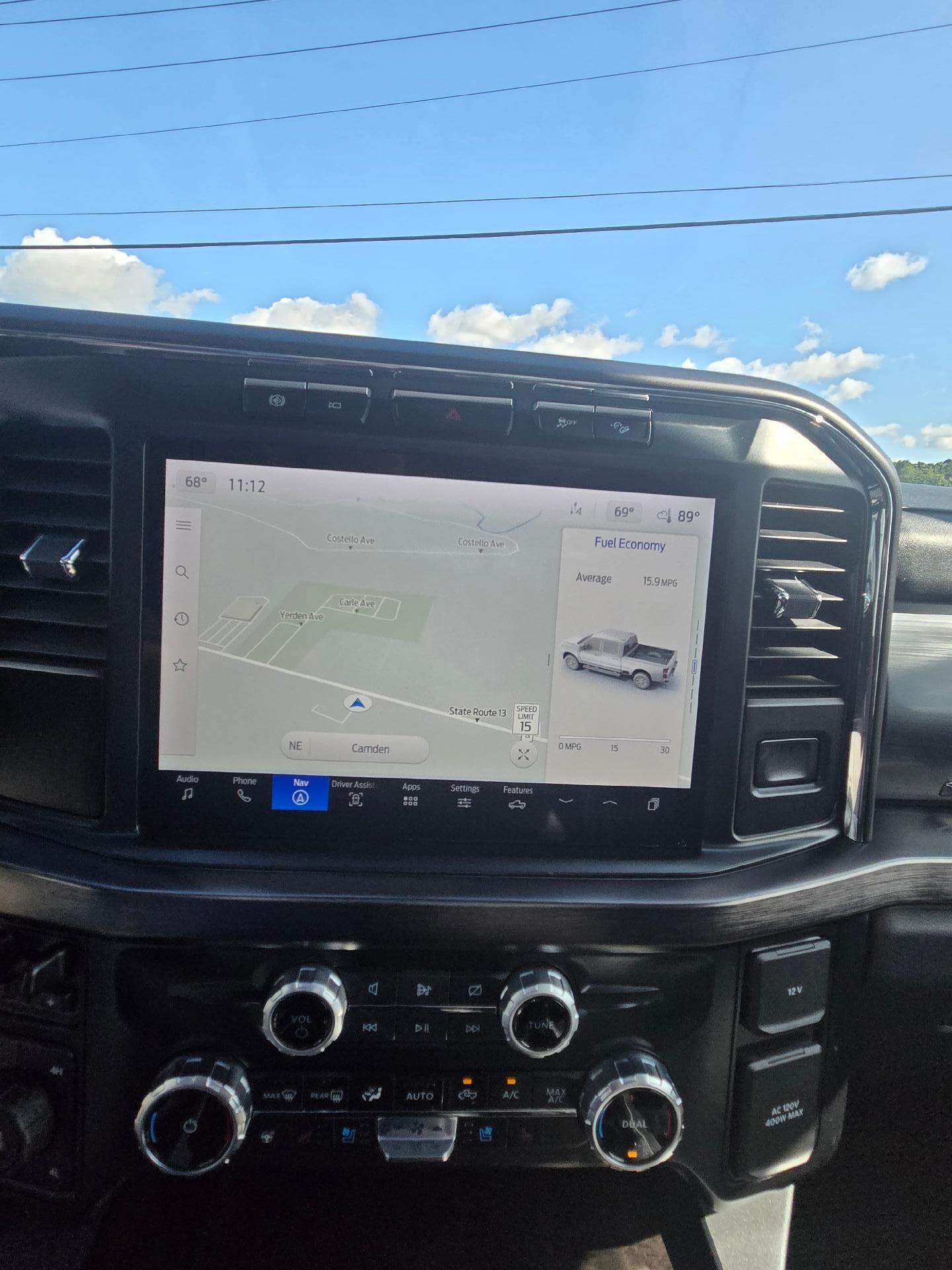 2023 Ford Super Duty F-250 SRW Lariat 4WD Crew Cab Diesel