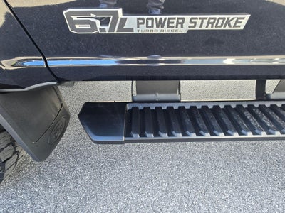 2023 Ford Super Duty F-250 SRW Lariat 4WD Crew Cab Diesel