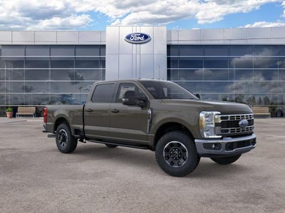 2026 Ford Super Duty F-350 SRW XL 4WD Crew Cab 6.75' Box