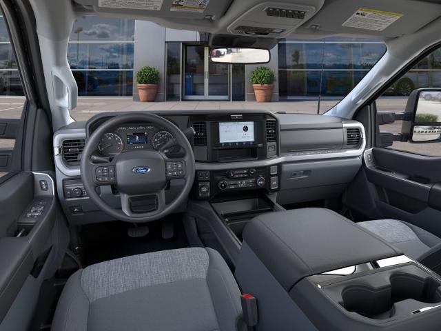 2026 Ford Super Duty F-350 SRW XL 4WD Crew Cab 6.75' Box