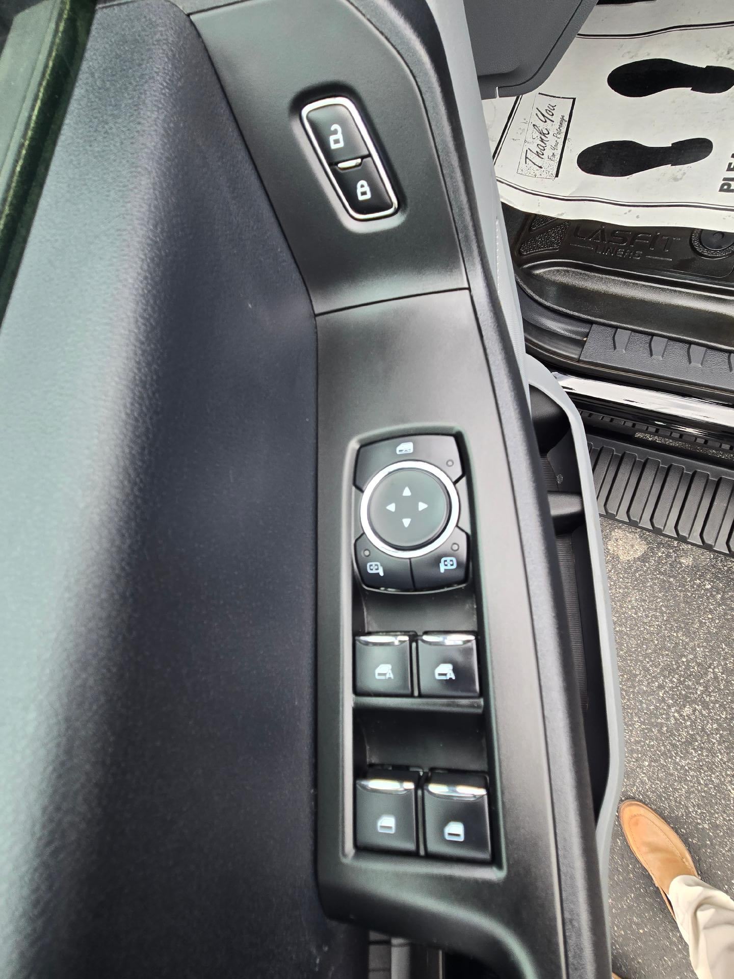 2025 Ford Super Duty F-350 SRW XL 4WD SuperCab STX