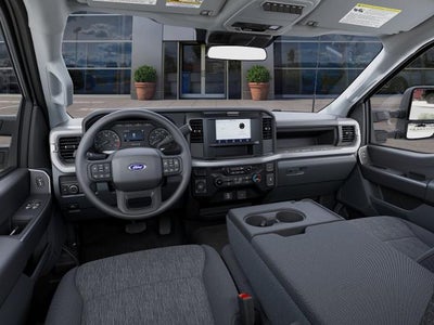 2027 Ford Super Duty F-250 SRW XL 4WD Reg Cab 8' Box