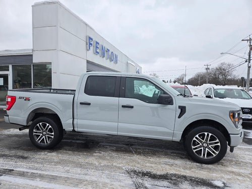 2023 Ford F-150 XL 4WD SuperCrew 5.5' Box