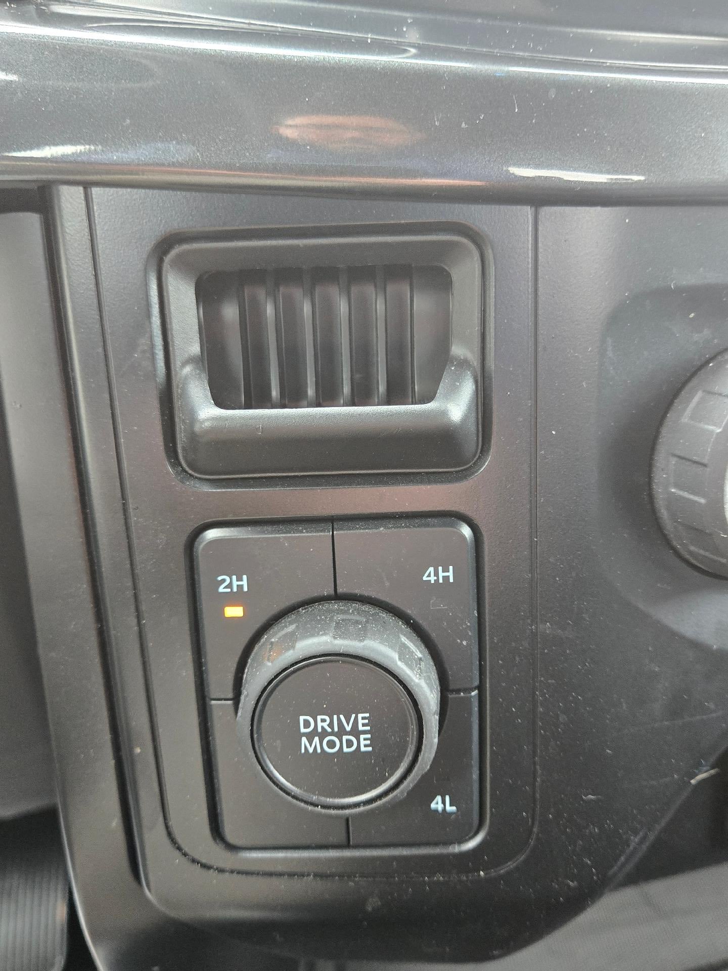 2023 Ford F-150 XL 4WD SuperCrew 5.5' Box