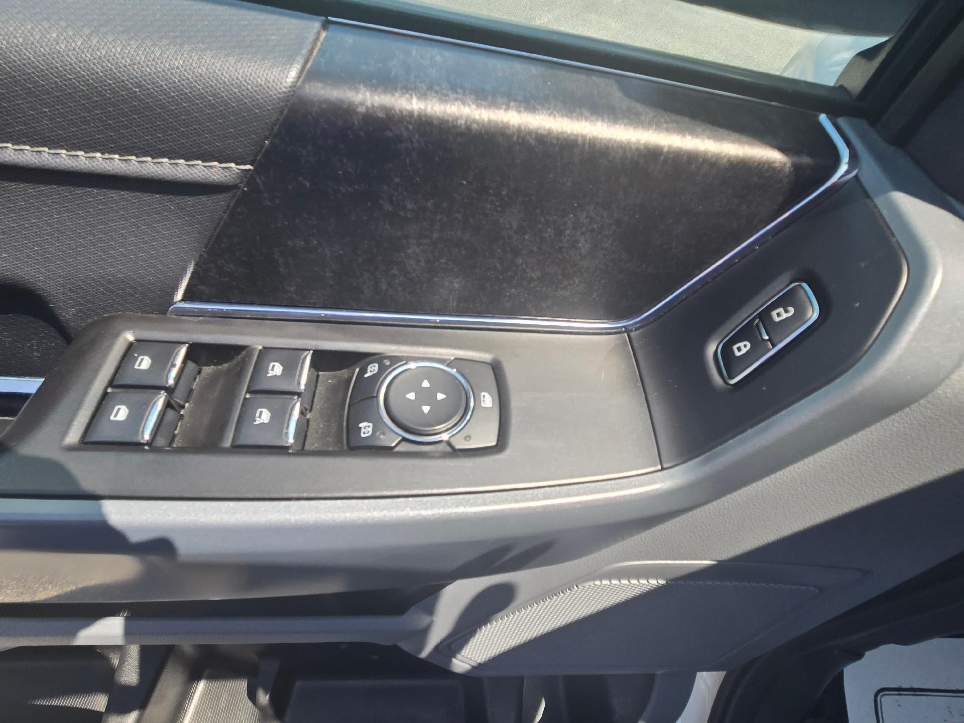 2023 Ford F-150 XLT 4WD SuperCrew 5.5' Box