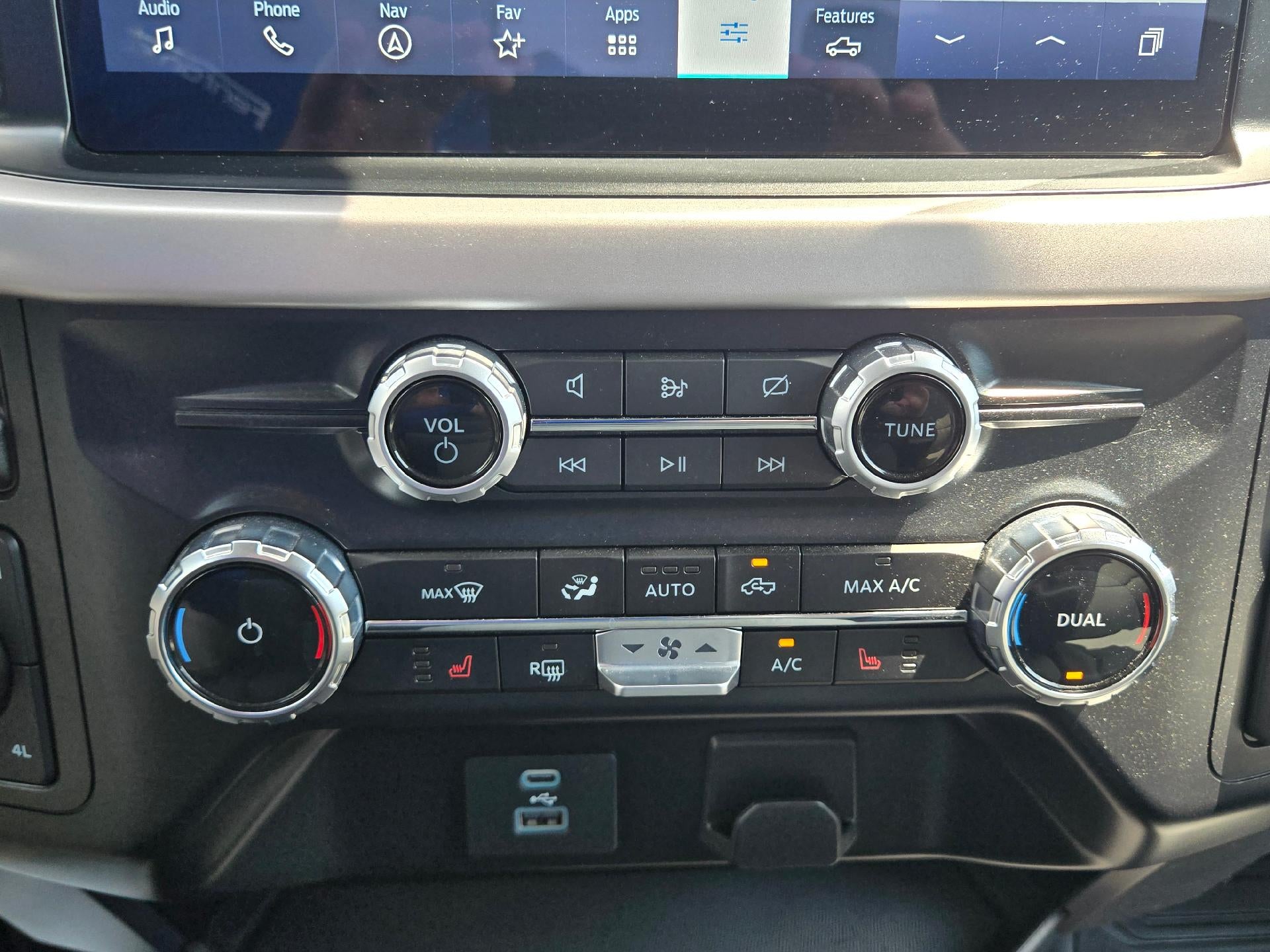 2023 Ford F-150 XLT 4WD SuperCrew 5.5' Box