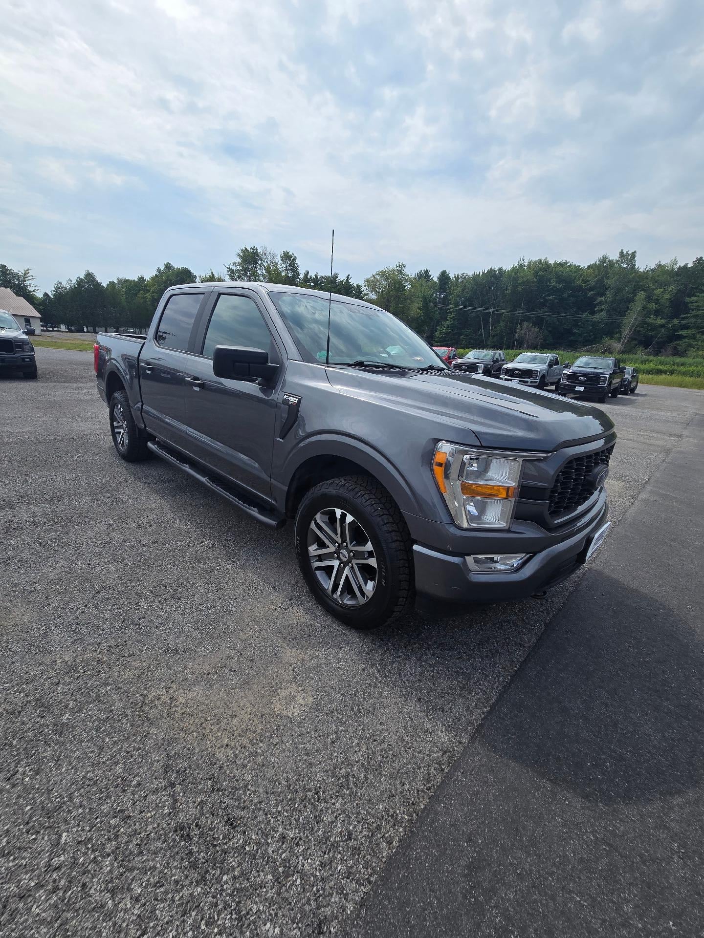 2022 Ford F-150 STX Crew Cab